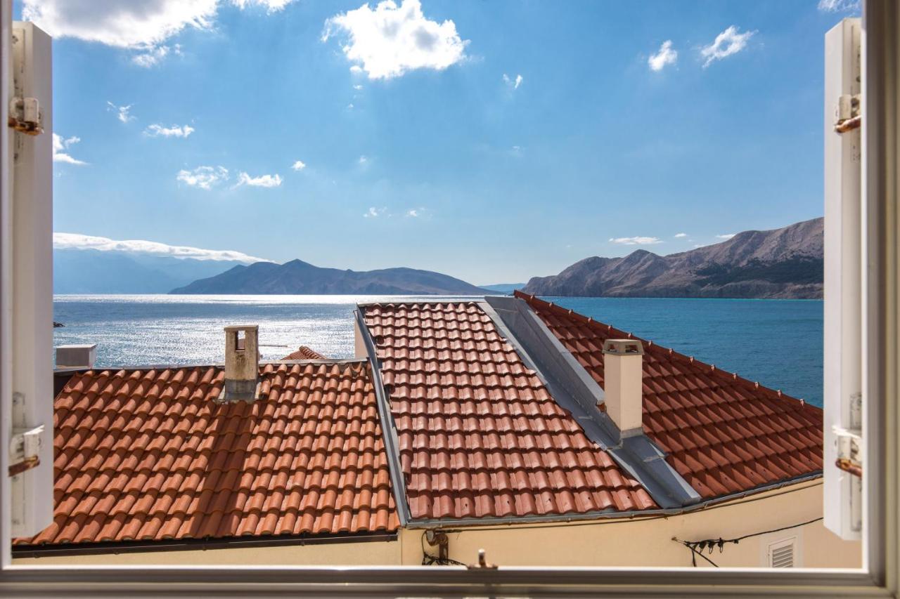Apartments Darko Near The Sea Baska  Exterior photo